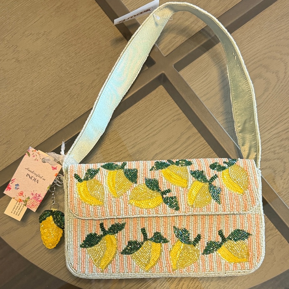 Viral beaded Lemon purse